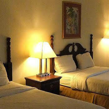 Executive Inn And Suites Baker Extérieur photo